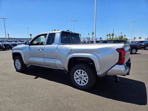 New 2025 Toyota Tacoma SR5 image 4