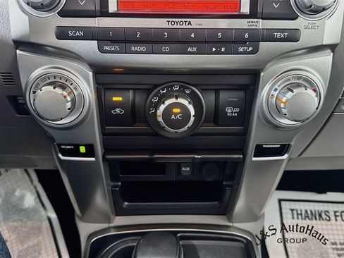 Used 2010 Toyota 4Runner SR5 RWD image 18