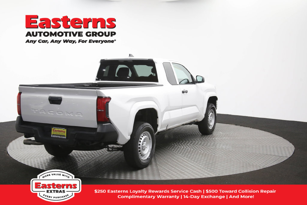 Used 2025 Toyota Tacoma SR RWD image 38