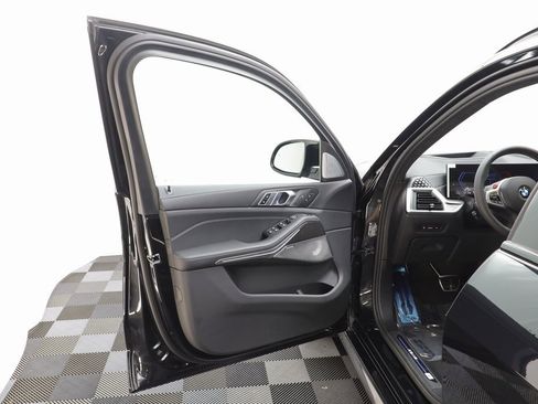 New 2025 BMW X5 M Competition w/ Executive Package image 5