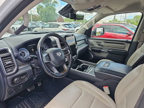 Used 2022 RAM 1500 Limited AWD/4WD image 13