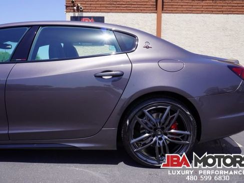 Used 2021 Maserati Quattroporte Trofeo image 25