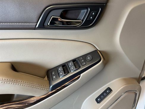 Used 2018 GMC Yukon SLT w/ Premium Edition image 12