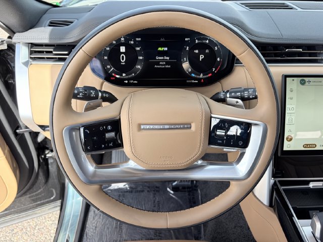 New 2026 Land Rover Range Rover Long Wheelbase SE AWD/4WD image 7