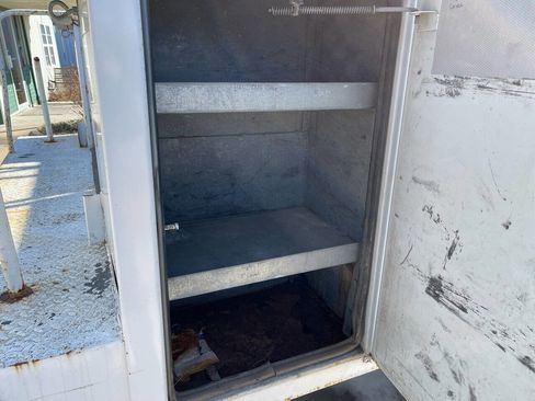 Used 2002 Ford F450 2WD Regular Cab Super Duty image 10