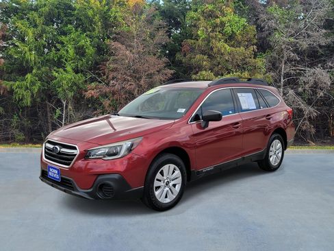 Used 2019 Subaru Outback 2.5i image 1