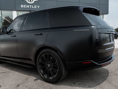 Used 2023 Land Rover Range Rover Autobiography AWD/4WD image 9