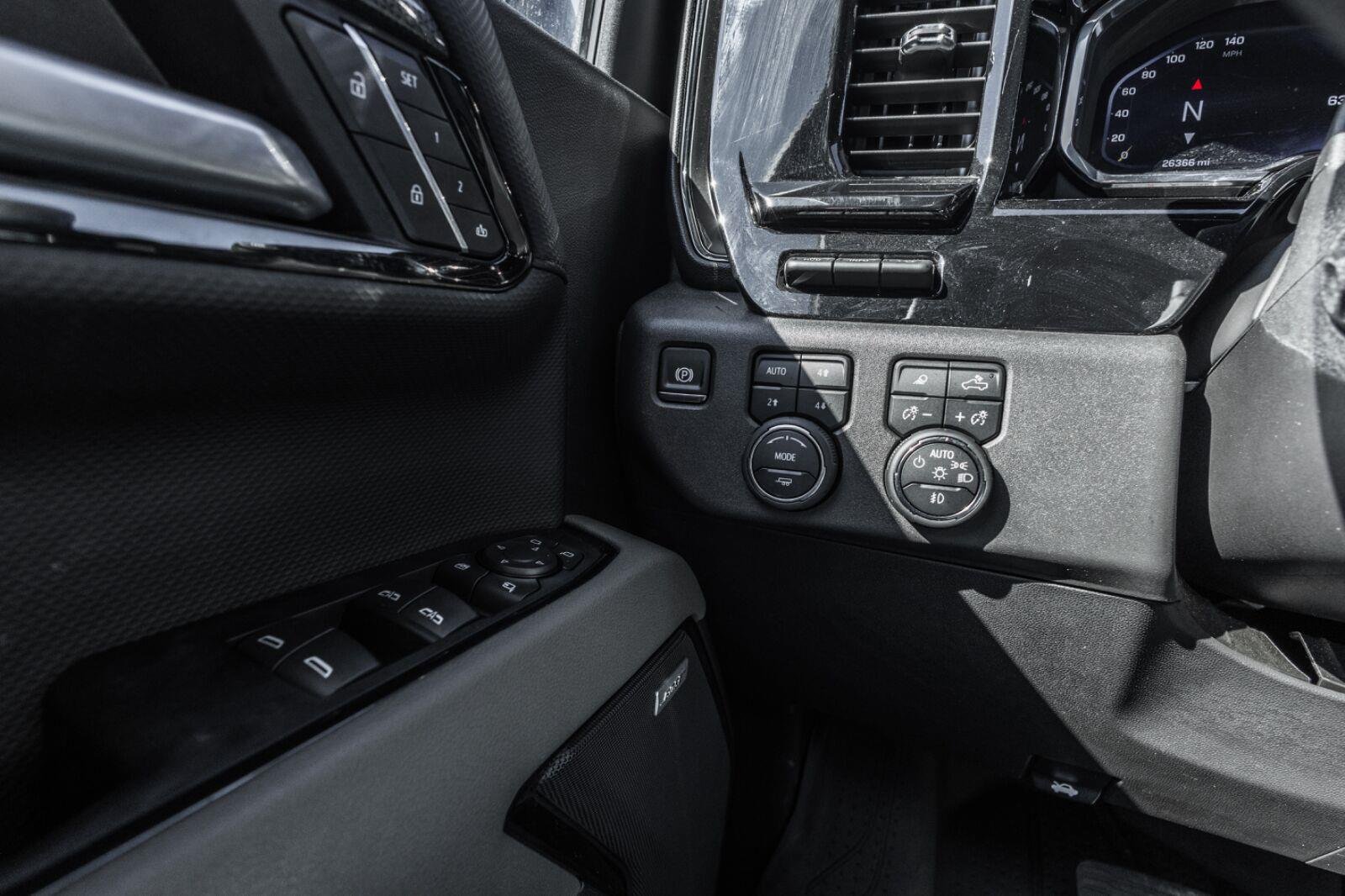 Used 2025 Chevrolet Silverado 1500 ZR2 w/ Technology Package AWD/4WD image 14