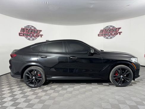 Used 2022 BMW X6 M50i w/ Executive Package image 8