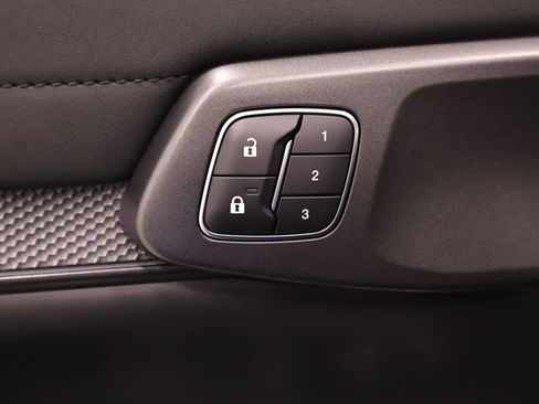 Certified 2025 Ford Ranger Raptor AWD/4WD image 12