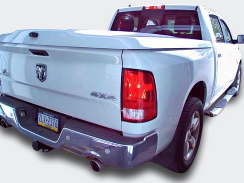 Used 2019 RAM 1500 Big Horn AWD/4WD image 3