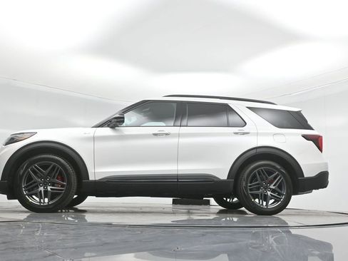 New 2025 Ford Explorer ST-Line w/ Premium Package image 55