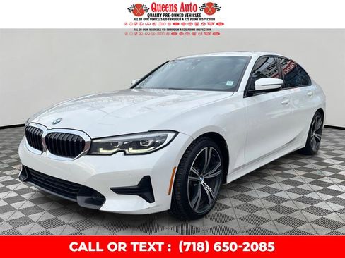 Used 2020 BMW 330i Sedan w/ Convenience Package image 2
