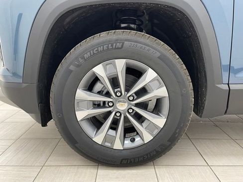New 2026 Chevrolet Equinox LT w/ Safety and Technology Package AWD/4WD image 7