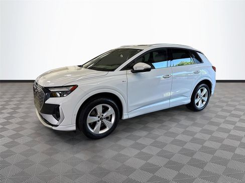 Certified 2023 Audi Q4 e-tron Premium Plus w/ Premium Plus AWD/4WD image 3