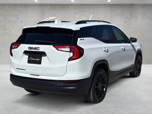 Certified 2024 GMC Terrain SLE w/ Elevation Edition image 16