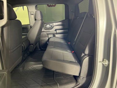 Used 2025 Chevrolet Silverado 1500 Custom image 24