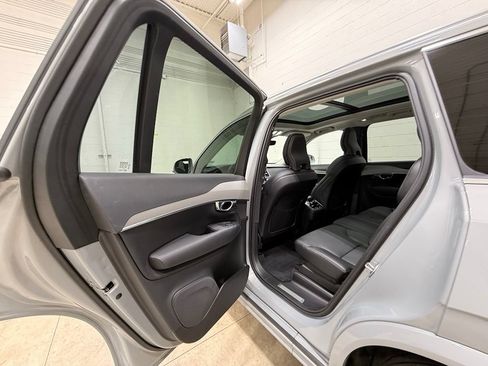 Used 2024 Volvo XC90 B5 Core w/ Protection Package Premier AWD/4WD image 41