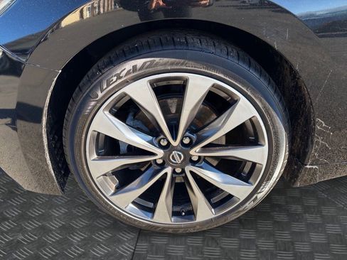 Used 2016 Nissan Maxima SR image 9