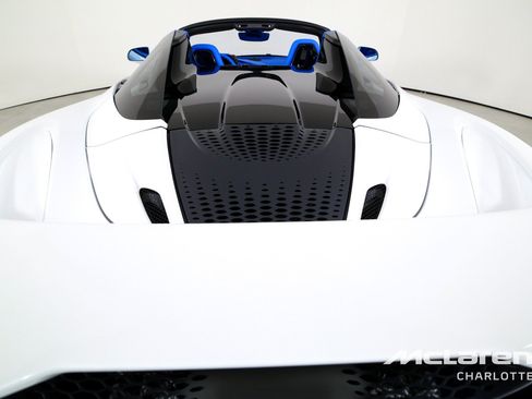 New 2026 McLaren 750S Spider RWD image 25