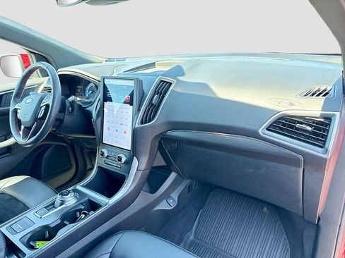 Certified 2024 Ford Edge ST-Line AWD/4WD image 32