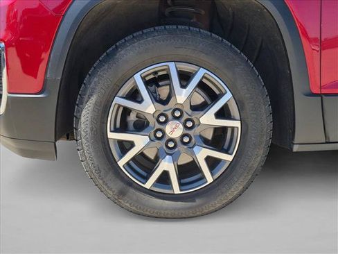 Used 2023 GMC Acadia SLE FWD image 24