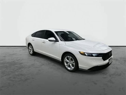 New 2025 Honda Accord LX image 5