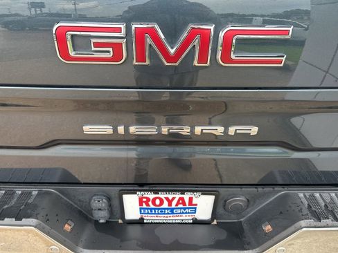 Used 2020 GMC Sierra 1500 SLT RWD image 30
