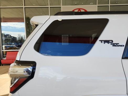 Certified 2021 Toyota 4Runner TRD Off-Road Premium image 8