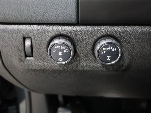 Used 2017 Chevrolet Colorado Z71 image 29