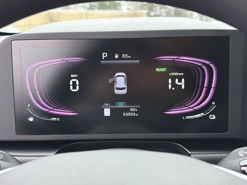 Used 2023 Kia Niro LX image 27