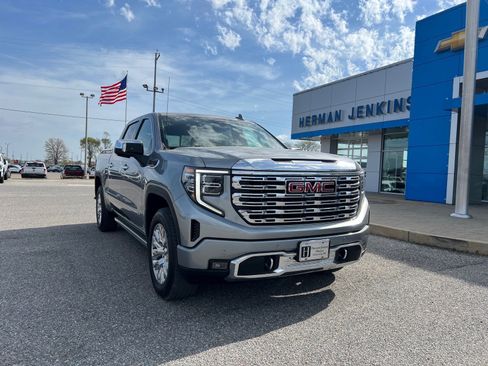 Certified 2023 GMC Sierra 1500 Denali w/ Technology Package image 1