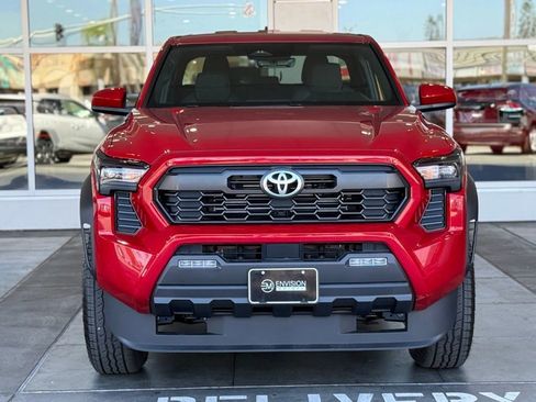 New 2025 Toyota Tacoma TRD Off-Road image 4