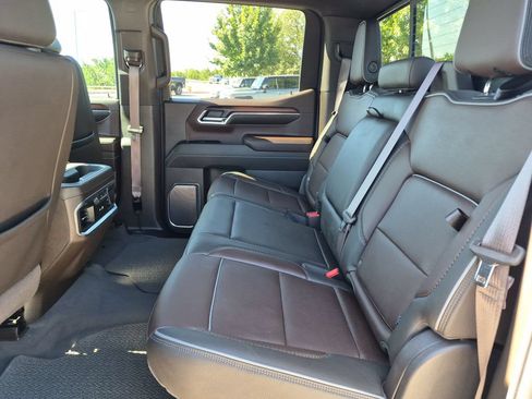 Used 2024 GMC Sierra 1500 Denali w/ Denali Reserve Package AWD/4WD image 36