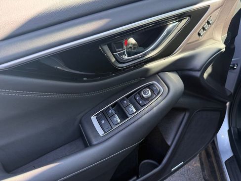 Used 2025 Subaru Outback Touring w/ Tech Package 3 image 11