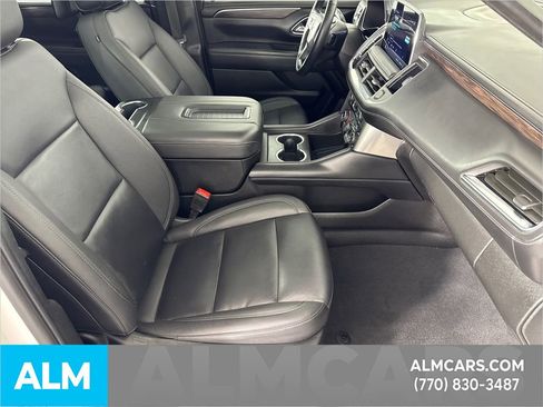Used 2023 Chevrolet Suburban Z71 w/ Z71 Off-Road Package image 14