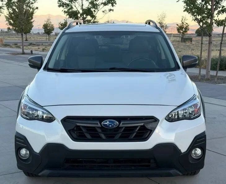 Used 2021 Subaru Crosstrek 2.5i Sport w/ Moonroof Package AWD/4WD image 2