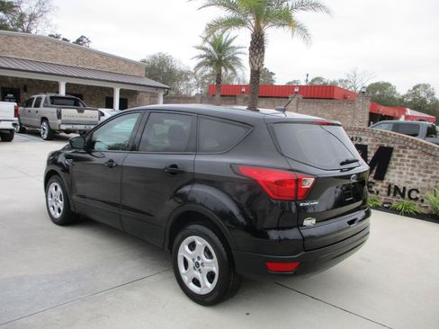 Used 2019 Ford Escape S FWD image 12