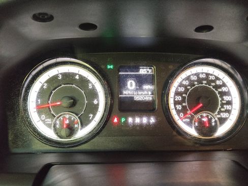 Used 2017 RAM 1500 Tradesman RWD image 23
