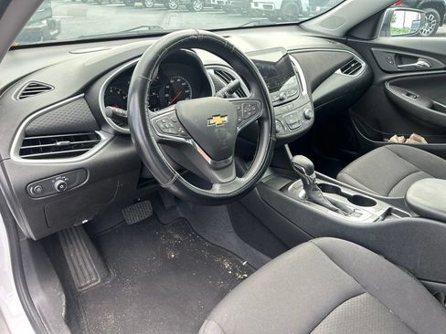 Used 2023 Chevrolet Malibu LS FWD image 16