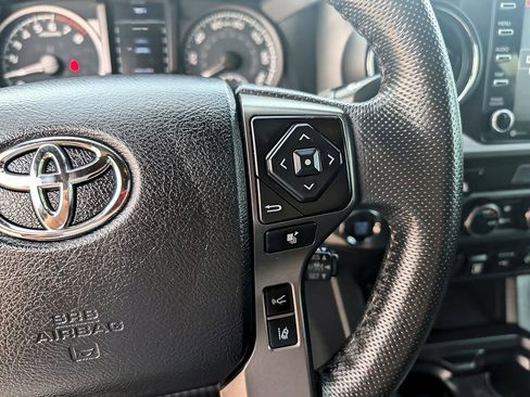 Used 2021 Toyota Tacoma TRD Off-Road image 20