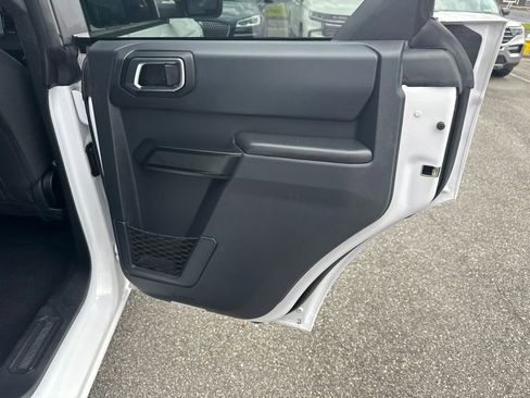 Used 2025 Ford Bronco Big Bend AWD/4WD image 16