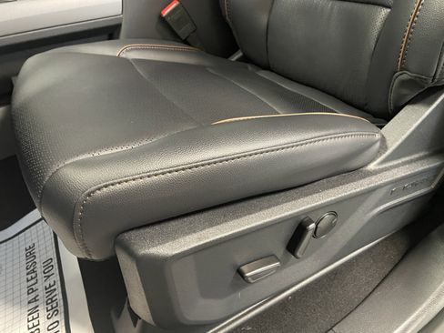 New 2026 Ford F350 Lariat w/ FX4 Off-Road Package image 24