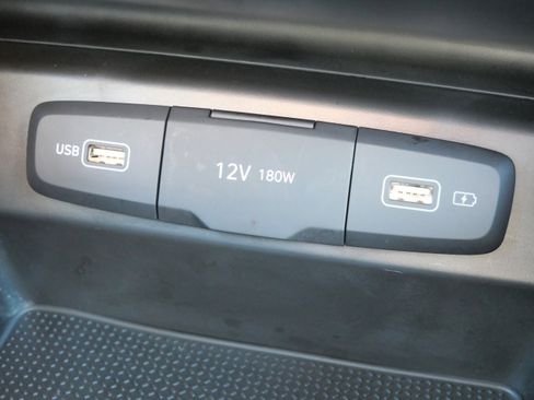 Certified 2023 Hyundai Tucson SE image 28