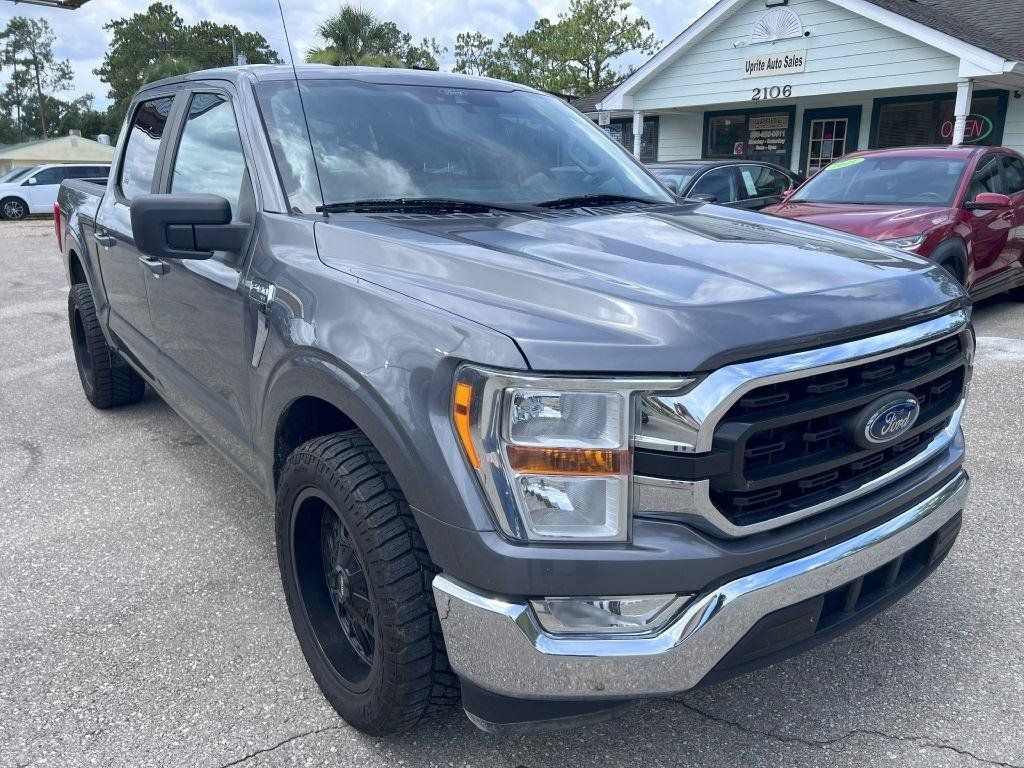 Used 2021 Ford F150 XLT RWD image 3