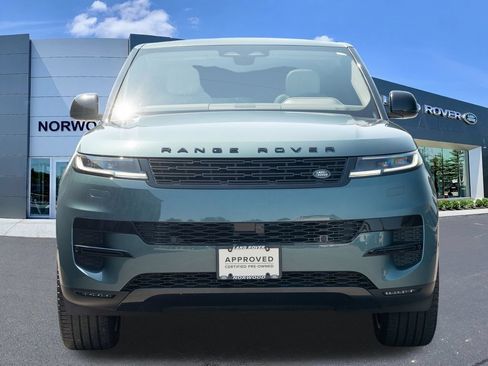 Used 2024 Land Rover Range Rover Sport SE AWD/4WD image 2