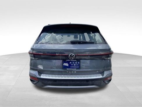 Used 2025 Volkswagen Taos S image 8
