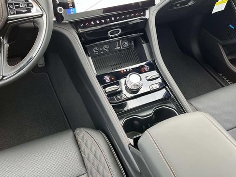 New 2026 Jeep Grand Cherokee Summit AWD/4WD image 14