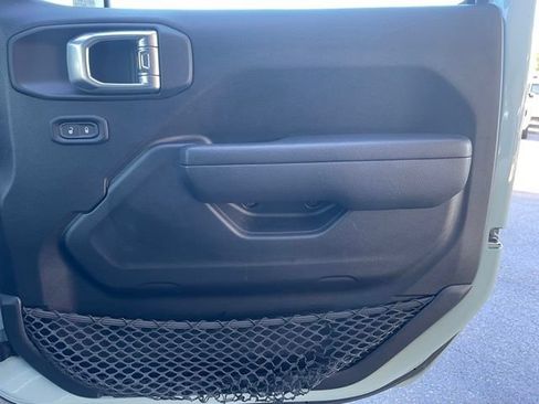 Used 2023 Jeep Wrangler Sport AWD/4WD image 29