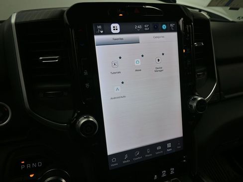 New 2026 RAM 1500 4x4 Crew Cab image 34